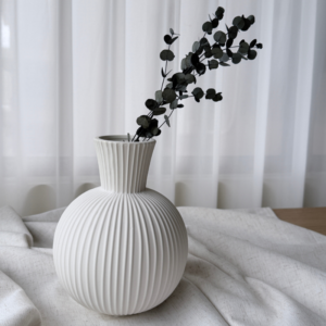 Lumi Ribbed 光紋花器